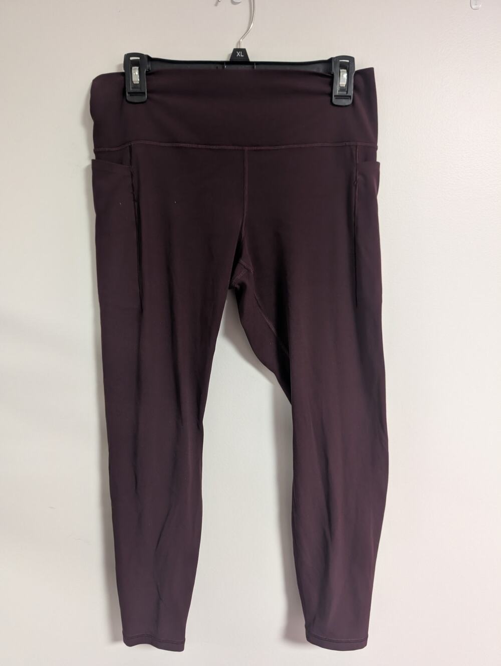 Athleta Transcend Stash Tight Leggings XL Deep Plum Eggplant Purple Pockets